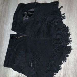Distressed high waisted shorts